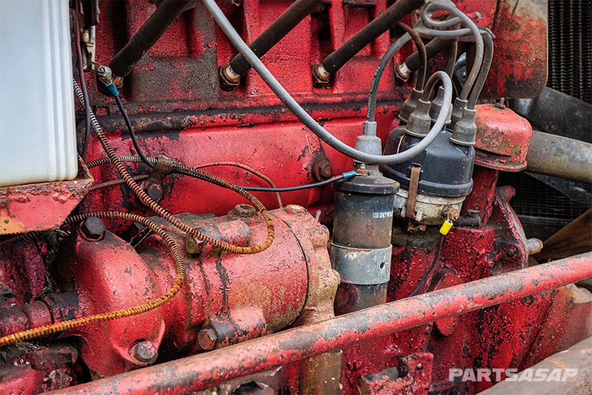 Diagnose Engine Problems in Your Gasoline Tractor