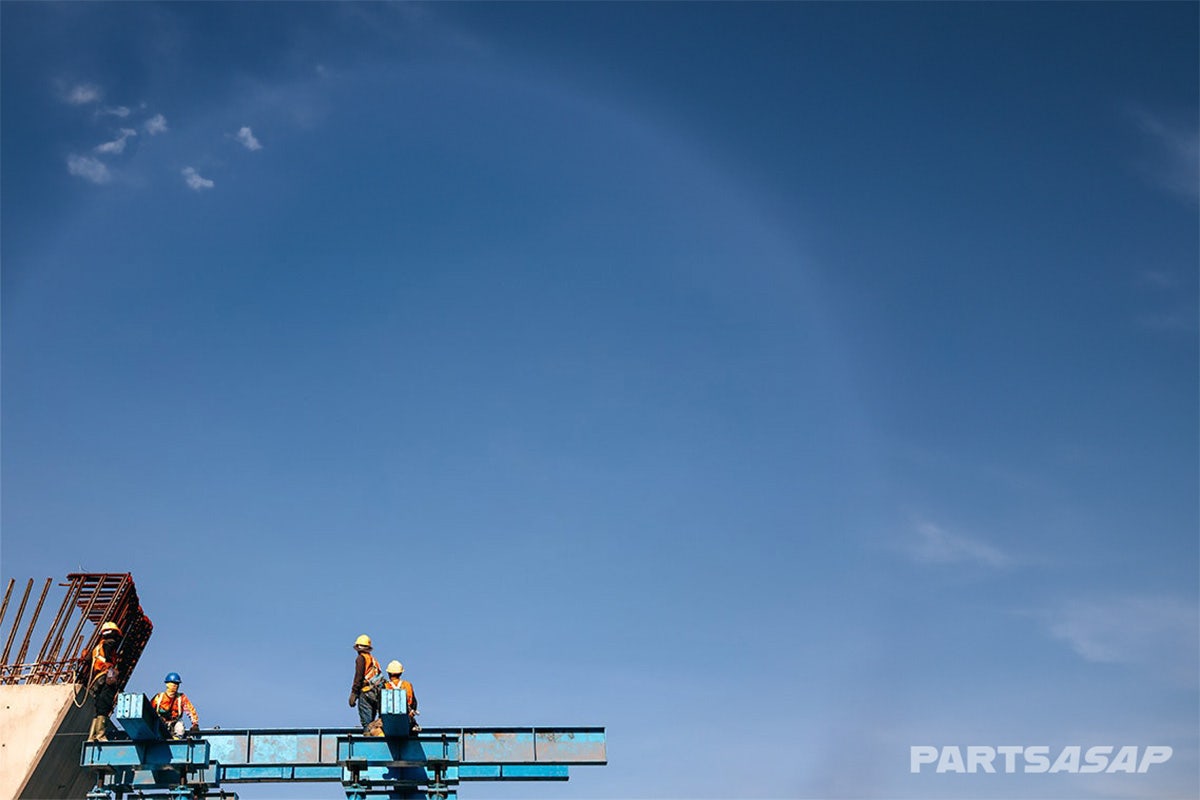 6 Tips for Staying Safe From the Heat on the Worksite